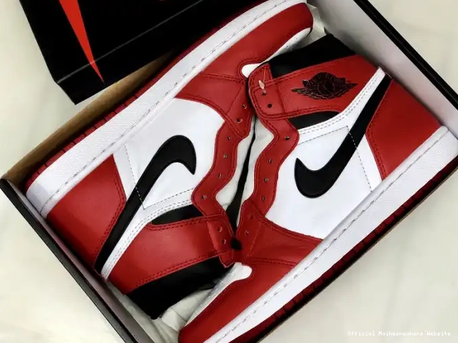 Official Maikesneakers 1 